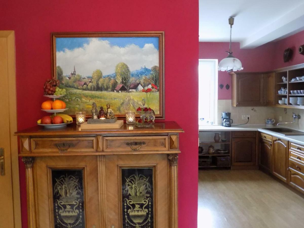 Landhaus Florian Appartement Rovensko pod Troskami Buitenkant foto